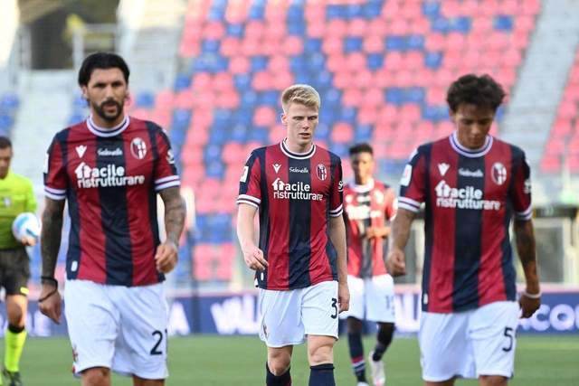 曼城以3-0横扫利物浦，哈兰德双响震慑对手